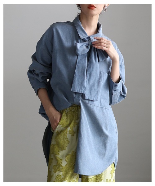 Sawa a la mode(サワアラモード)の「ボウタイ付きダンガリーロングシャツ(シャツ/ブラウス・レディース・ブラウン/ブルー/オフホワイト・FREE)」の18枚目の写真