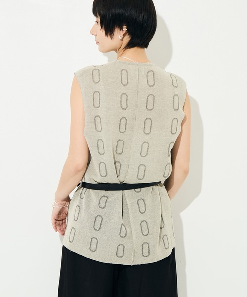 WRAPINKNOT（ラッピンノット）の「[WRAPINKNOT/ラッピンノット]Dry Sheer Milano Knit vest（ニット/セーター・レディース・ブラック/ベージュ・FREE）」の10枚目の写真