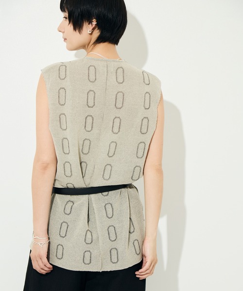 WRAPINKNOT（ラッピンノット）の「[WRAPINKNOT/ラッピンノット]Dry Sheer Milano Knit vest（ニット/セーター・レディース・ブラック/ベージュ・FREE）」の11枚目の写真