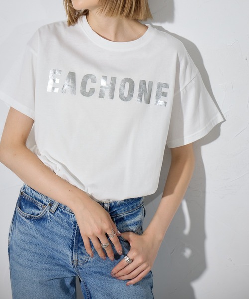 each(イーチ)の「箔プリントアソートロゴ半袖Tシャツ(Tシャツ/カットソー・レディース・イエロー/ホワイト/ブラック/ホワイト×シルバー/ブラック×シルバー/ブルー・FREE)」の10枚目の写真