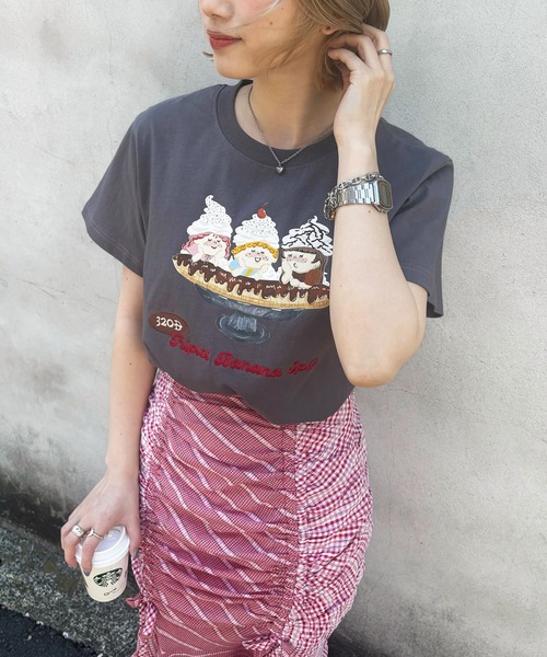 DOUBLE NAME(ダブルネーム)の「Triplet Banana Sprit TEE(Tシャツ/カットソー・レディース・オフホワイト/ピンク/ブラック系・FREE)」の2枚目の写真