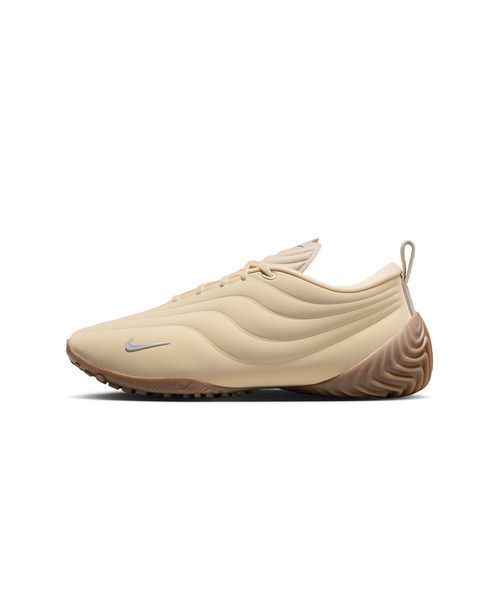 NIKE(ナイキ)の「【NIKE meets emmi】ASTRA ULTRA(スニーカー・レディース・ベージュ・23/23.5/24/24.5/25/25.5)」の6枚目の写真