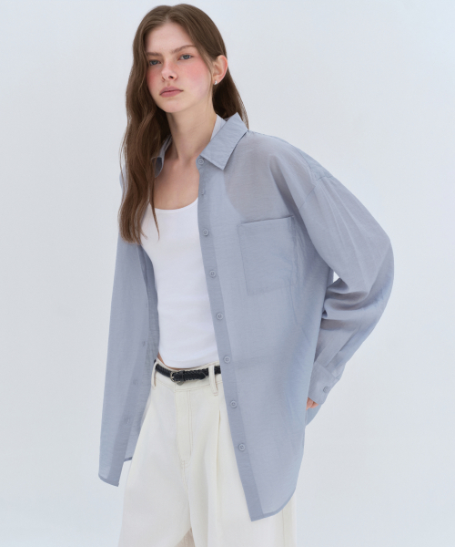 MUSINSA STANDARD WOMAN（ムシンサスタンダードウーマン）の「ウィメンズオーバーサイズクリンクルシルキーシャツ[ブルーグレー]（シャツ/ブラウス・レディース・その他・X-SMALL/SMALL/MEDIUM/LARGE）」の3枚目の写真