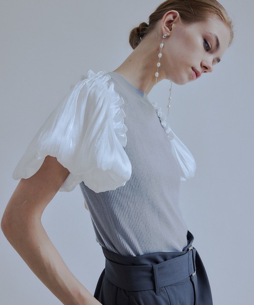 ORGUE(オルグ)の「Puff sleeve knit tops/パフスリーブニットトップス(Tシャツ/カットソー・レディース・ホワイト/ブラック/グレー・FREE)」の7枚目の写真