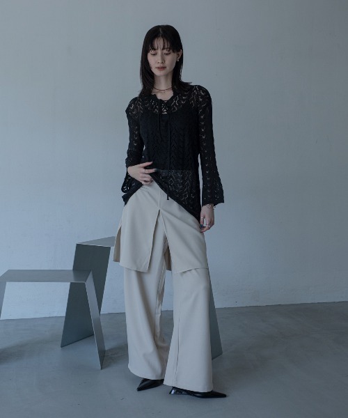 VACANCY(ヴァカンシー)の「ハーフパンツ風レイヤードスラックス(スラックス・レディース・ホワイト/ブラック・LARGE/MEDIUM/SMALL)」の10枚目の写真