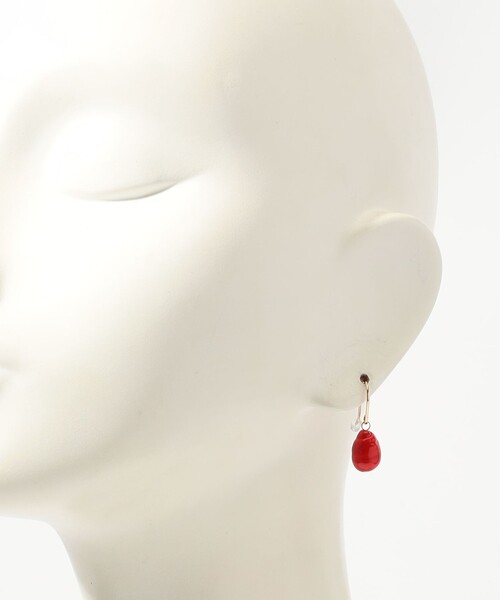 helena rohner(ヘレナローナー)の「helena rohner glass ピアス(ピアス(両耳用)・レディース・レッド/ライトベージュ・FREE)」の6枚目の写真