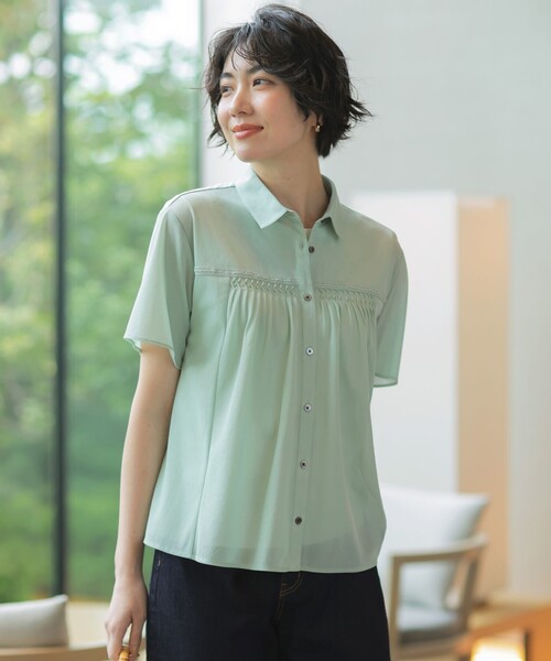 J.PRESS Ladies(J.プレス レディス)の「シアードライトリコット シャツライク カットソー(Tシャツ/カットソー・レディース・ライトグリーン系/ブラウン系/ネイビー系/ライトグレー系・SMALL)」の3枚目の写真