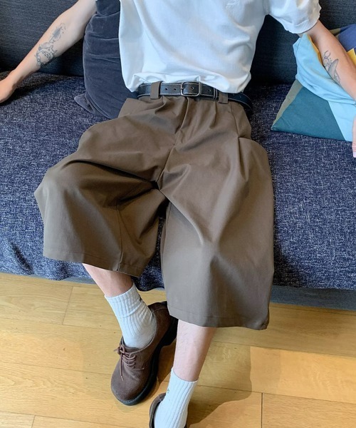 Ressaca(レサーカ)の「ワイドシルエットサイドポケットハーフパンツ(その他パンツ・メンズ・ブラウン/ホワイト・L/XL/M)」の4枚目の写真