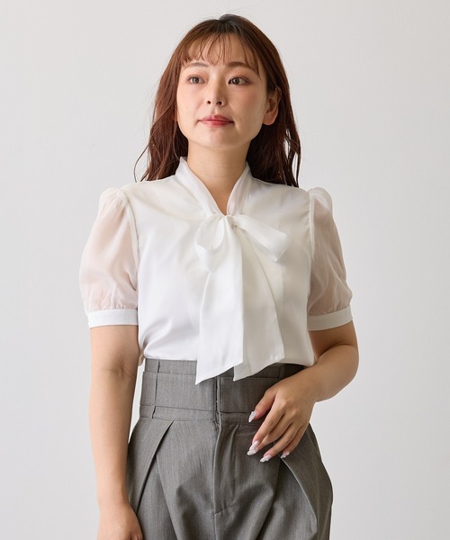 H.TOKYO NUIT(エイチトウキョウニュイ)の「ボウタイリボンストレートスリーブブラウス(シャツ/ブラウス・レディース・ホワイト/ピンク・SMALL/MEDIUM/LARGE)」の1枚目の写真