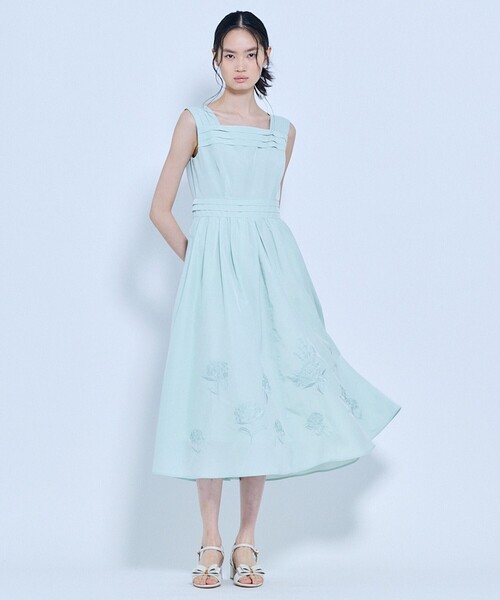 TOCCA（トッカ）の「HYDRANGEA GARDEN ドレス（ワンピース・レディース・ネイビー系7/ライトグリーン系7・0/2/4/6）」の9枚目の写真