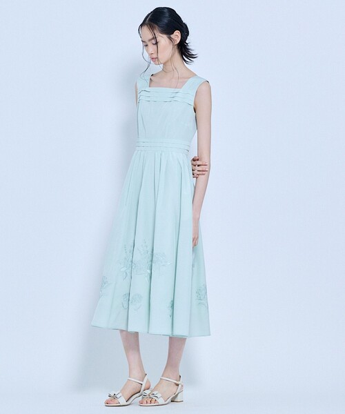 TOCCA（トッカ）の「HYDRANGEA GARDEN ドレス（ワンピース・レディース・ネイビー系7/ライトグリーン系7・0/2/4/6）」の10枚目の写真