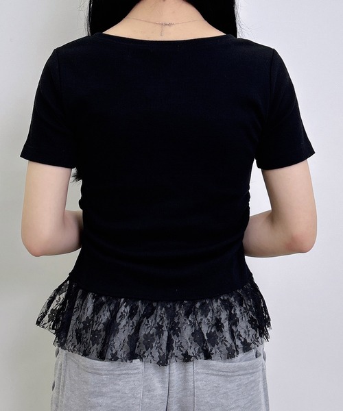 INGNI(イング)の「レースレイヤードラインストーンクロスロゴリブトップス(Tシャツ/カットソー・レディース・ブラック/オフホワイト/グレー・M)」の15枚目の写真