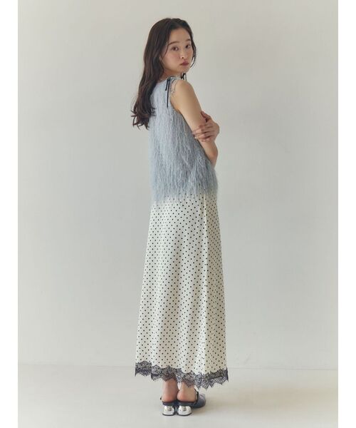 LAGUNAMOON（ラグナムーン）の「ドットナロースカート 【夏服】【オフィスカジュアル】（スカート・レディース・ブラック/ホワイト・SMALL/MEDIUM）」の7枚目の写真