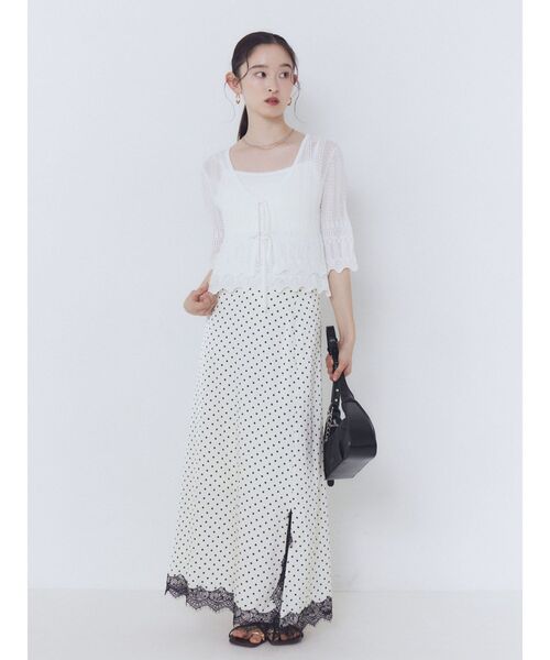 LAGUNAMOON（ラグナムーン）の「ドットナロースカート 【夏服】【オフィスカジュアル】（スカート・レディース・ブラック/ホワイト・SMALL/MEDIUM）」の8枚目の写真