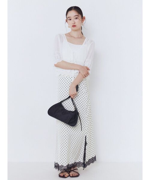 LAGUNAMOON（ラグナムーン）の「ドットナロースカート 【夏服】【オフィスカジュアル】（スカート・レディース・ブラック/ホワイト・SMALL/MEDIUM）」の9枚目の写真
