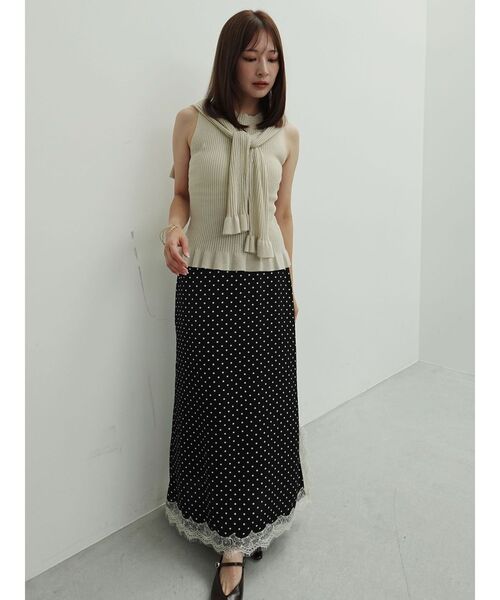 LAGUNAMOON(ラグナムーン)の「ドットナロースカート(スカート・レディース・ブラック/ホワイト・SMALL/MEDIUM)」の3枚目の写真