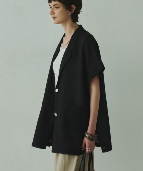 Plumel（プルメル）の「Sheer Mesh French Tailored Gilet / シアーメッシュフレンチテーラードジレ（テーラードジャケット・レディース・ベージュ/ブラック/オフホワイト・MEDIUM）」の10枚目の写真
