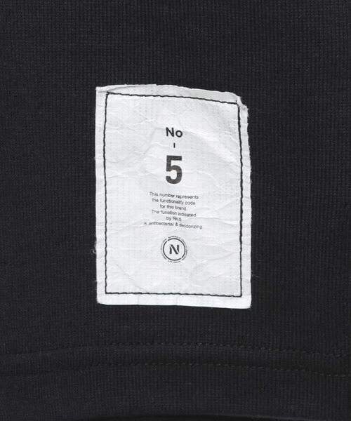NUMERALS（ヌメラルズ）の「[NUMERALS]STRIPED SHORT SLEEVE T-SHIRT（Tシャツ/カットソー・メンズ・ホワイト/ベージュ・MEDIUM/LARGE）」の9枚目の写真