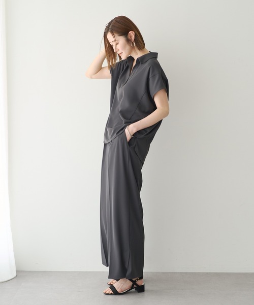YECCA VECCA(イェッカヴェッカ)の「【接触冷感】COOLスキッパーブラウス【セットアップ対応】(シャツ/ブラウス・レディース・アイボリー/チャコールグレー/ブルー・FREE)」の7枚目の写真