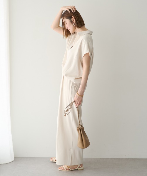 YECCA VECCA(イェッカヴェッカ)の「【接触冷感】COOLスキッパーブラウス【セットアップ対応】(シャツ/ブラウス・レディース・アイボリー/チャコールグレー/ブルー・FREE)」の19枚目の写真