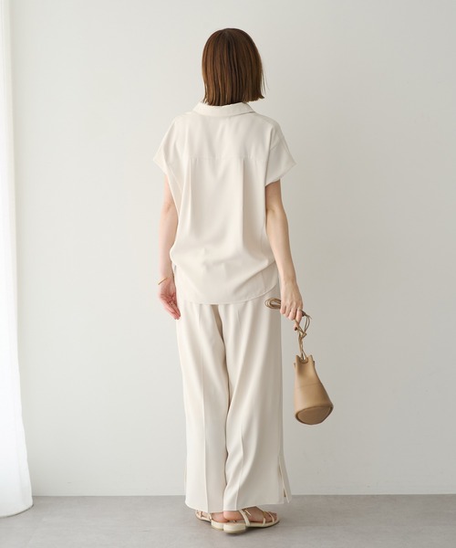 YECCA VECCA(イェッカヴェッカ)の「【接触冷感】COOLスキッパーブラウス【セットアップ対応】(シャツ/ブラウス・レディース・アイボリー/チャコールグレー/ブルー・FREE)」の18枚目の写真