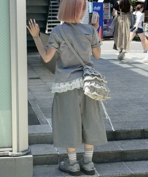 Never mind the XU / Chikashitsu+(ネバーマインド ザ エックスユー / チカシツプラス)の「【nmtc+】stripe slacks shorts (2color) / 【エヌエムティーシープラス】ストライプスラックスハーフパンツ(スラックス・メンズ・グレー/ブラック・ONE SIZE)」の14枚目の写真