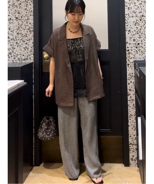 Te chichi(テチチ)の「カラミメッシュジャケット《2026 SUMMER LOOK item》(ノーカラージャケット・レディース・ブラウン/ブラック・F)」の19枚目の写真