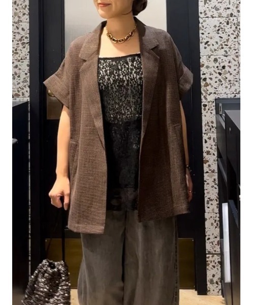 Te chichi(テチチ)の「カラミメッシュジャケット《2026 SUMMER LOOK item》(ノーカラージャケット・レディース・ブラウン/ブラック・F)」の20枚目の写真