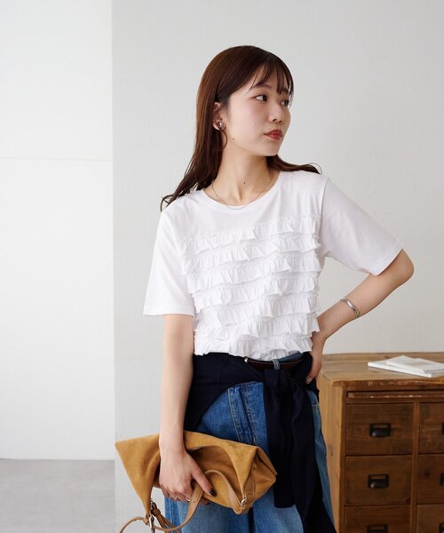 DISCOAT(ディスコート)の「フリルたたきTシャツ(Tシャツ/カットソー・レディース・ブラック/オフホワイト・FREE)」の7枚目の写真