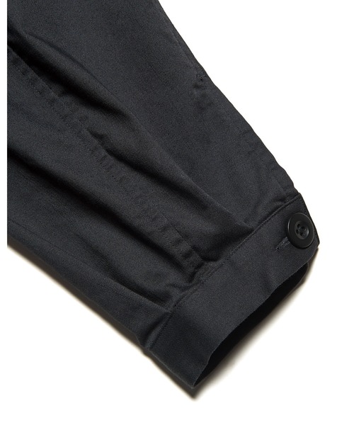 uniform experiment(ユニフォームエクスペリメント)の「STRETCH TWILL FATIGUE SHIRT(シャツ/ブラウス・メンズ・ブラック/ネイビー/ベージュ・1/2/3/4/5)」の10枚目の写真