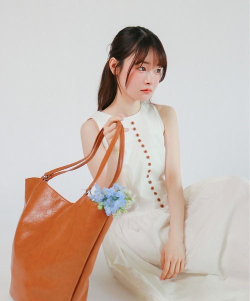 mic by Olu.(ミックバイオルドット)の「< ZOZOTOWN限定 >クラシックボタンワンピース(ワンピース・レディース・ホワイト/ブラック・SMALL/MEDIUM)」の18枚目の写真