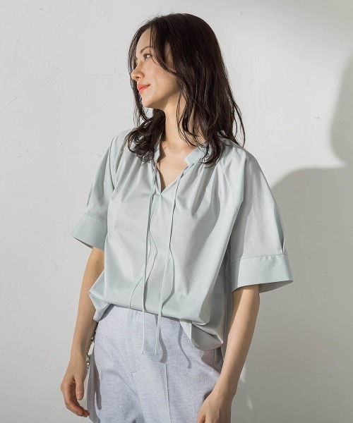LAUTREAMONT(ロートレアモン)の「ブラウスカットソー(Tシャツ/カットソー・レディース・チャコールグレー/グリーン系その他/ブルー・9号)」の4枚目の写真