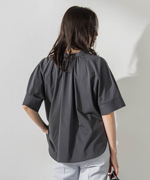 LAUTREAMONT(ロートレアモン)の「ブラウスカットソー(Tシャツ/カットソー・レディース・チャコールグレー/グリーン系その他/ブルー・9号)」の11枚目の写真
