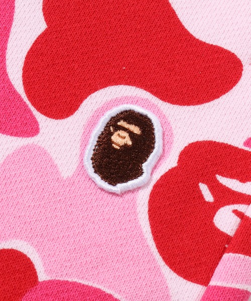 A BATHING APE(アベイシングエイプ)の「ABC CAMO ONE POINT RELAXED FIT SWEATPANTS(スウェットパンツ・メンズ・ブルー/ピンク/グリーン・SMALL/LARGE/MEDIUM/X-LARGE)」の9枚目の写真