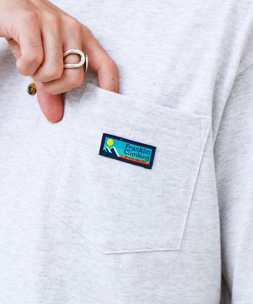 Franklin Climbing(フランクリンクライミング)の「【Franklin Climbing/フランクリンクライミング】ヘンリーネックラベルTシャツ(Tシャツ/カットソー・メンズ・ライトグレー/ホワイト/ブラック・M/XL/L)」の7枚目の写真