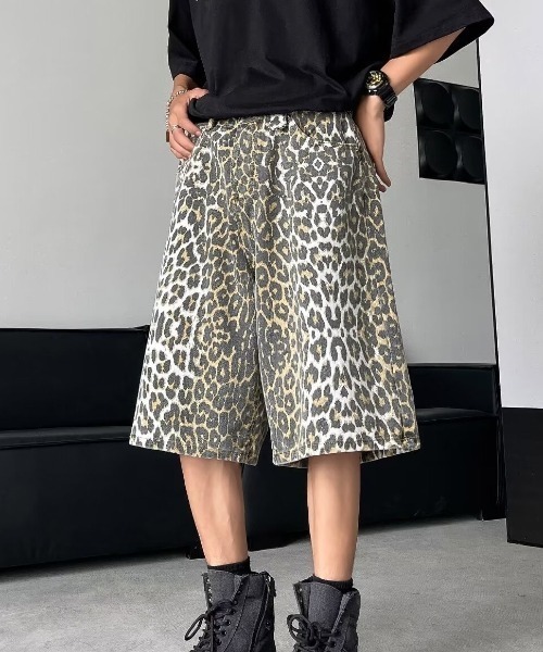 B.R.U(ブル)の「レオパード柄ハーフパンツ(デニムパンツ・メンズ・その他・LARGE/MEDIUM)」の2枚目の写真