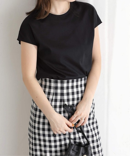 La TOTALITE(ラトータリテ)の「《追加》【洗える】接触冷感スムースハイネックプルオーバー(Tシャツ/カットソー・レディース・チャコールグレー/ホワイト/ブラウン/ブラック・FREE)」の3枚目の写真