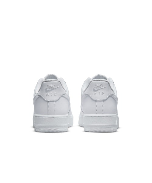 NIKE(ナイキ)の「NIKE Air Force 1 '07(ナイキ エア フォース 1 '07)(スニーカー・メンズ・ホワイト系/ブラック系・28.5cm/29cm/25.5cm/26cm/26.5cm/27cm/27.5cm/28cm)」の9枚目の写真