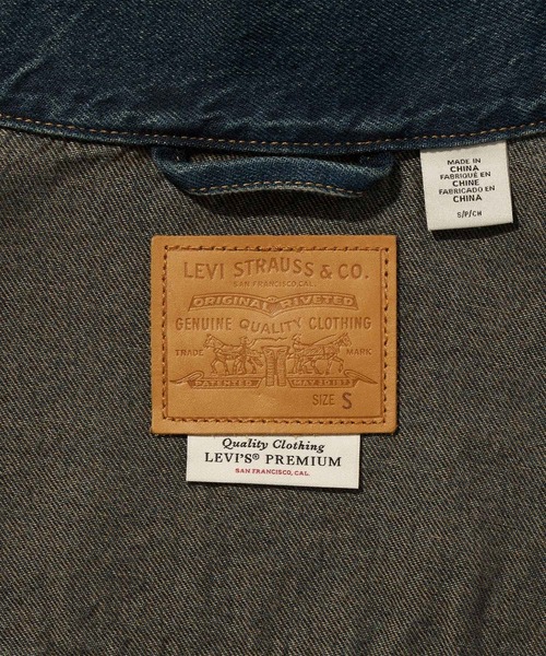 Levi's(リーバイス)の「Levi's/リーバイス ルーズ クロップド トラッカージャケット(デニムジャケット・レディース・ダークインディゴブルー・M/S/XS)」の10枚目の写真