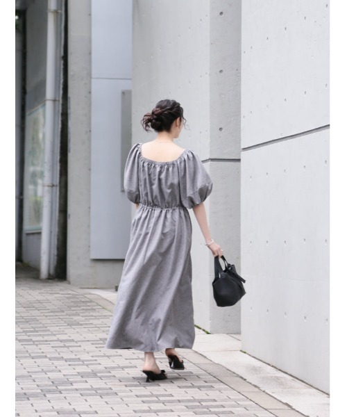 fifth（フィフス）の「【shieセレクト】スクエアネック2wayパフスリーブワンピース（ワンピース・レディース・チャコールグレー/ブラウン・M/XS）」の12枚目の写真