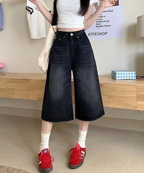 SHEPP(シープ)の「Y2K ルーズフィット ワイドシルエット デニム バミューダパンツ ハーフパンツ(デニムパンツ・レディース・ブラック・L/M)」の3枚目の写真