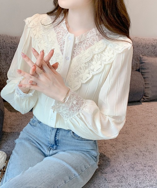 LUCPY(ラクピー)の「フラワーレースカラ―シアーブラウス(シャツ/ブラウス・レディース・ホワイト・SMALL/MEDIUM/LARGE/X-LARGE)」の4枚目の写真