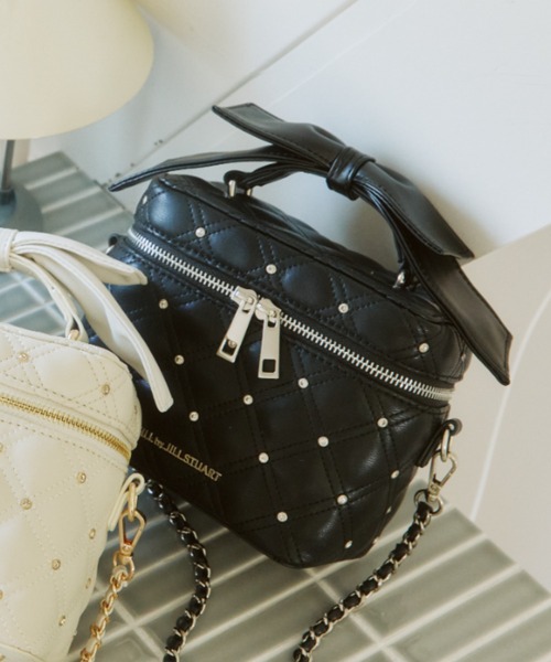 JILL by JILL STUART(ジルバイジルスチュアート)の「リボンハンドルバニティ(ショルダーバッグ・レディース・ブラック/ホワイト/ピンク・FREE)」の3枚目の写真