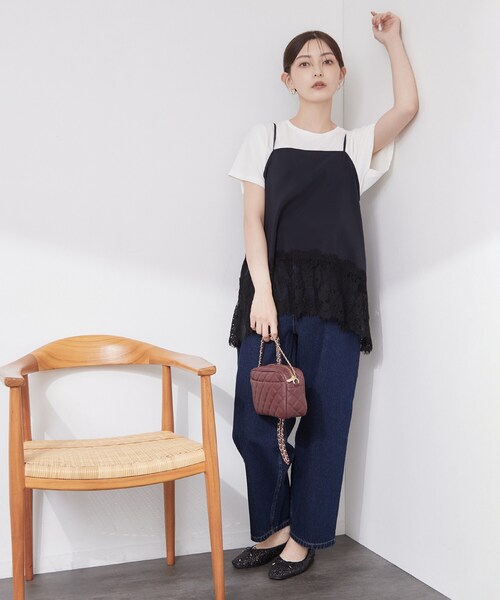 OPAQUE.CLIP（オペークドットクリップ）の「裾レース マットサテンキャミ【洗濯機OK】（シャツ/ブラウス・レディース・ネイビー/ブラウン系その他・00）」の10枚目の写真