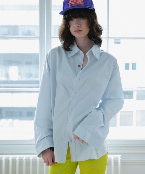 common gull products.(コモンガルプロダクツ)の「褪せたダブルカフスシャツ(シャツ/ブラウス・レディース・ダークブラウン系/ベージュ系/ライトブルー・SMALL/LARGE/MEDIUM)」の3枚目の写真