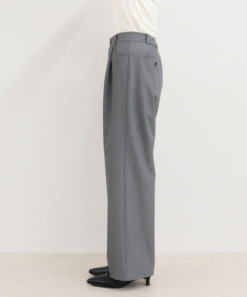 fredy emue（フレディエミュ）の「TRタックストレートパンツ（その他パンツ・レディース・グレー/ブラック・38/36）」の16枚目の写真
