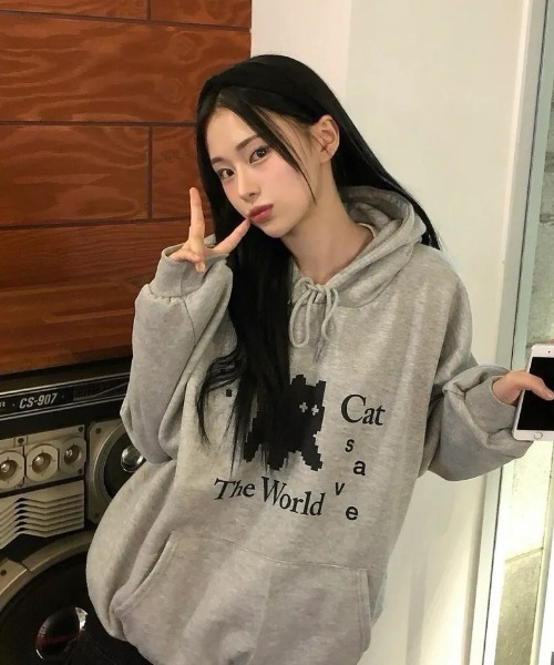 CATSAVETHEWORLD（キャットセーブザワールド）の「◇CATSAVETHEWORLD◇ブランド直輸入正規品/ピクセルアートフーディ Pixel art hoodie (2Color)（パーカー・レディース・グレー/ブラック・FREE）」の14枚目の写真