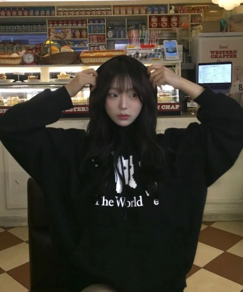 CATSAVETHEWORLD（キャットセーブザワールド）の「◇CATSAVETHEWORLD◇ブランド直輸入正規品/ピクセルアートフーディ Pixel art hoodie (2Color)（パーカー・レディース・グレー/ブラック・FREE）」の8枚目の写真