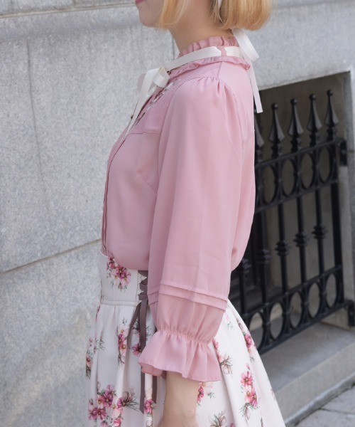 axes femme POETIQUE(アクシーズファムポエティック)の「コスモスブーケ刺繍七分袖BL(シャツ/ブラウス・レディース・ピンク/キナリ・MEDIUM)」の4枚目の写真
