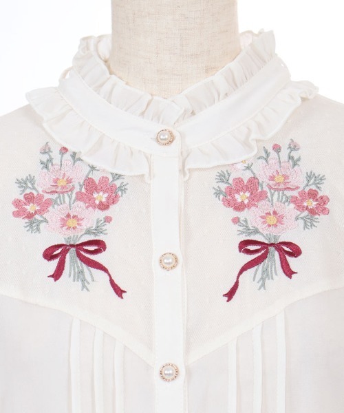 axes femme POETIQUE(アクシーズファムポエティック)の「コスモスブーケ刺繍七分袖BL(シャツ/ブラウス・レディース・ピンク/キナリ・MEDIUM)」の19枚目の写真